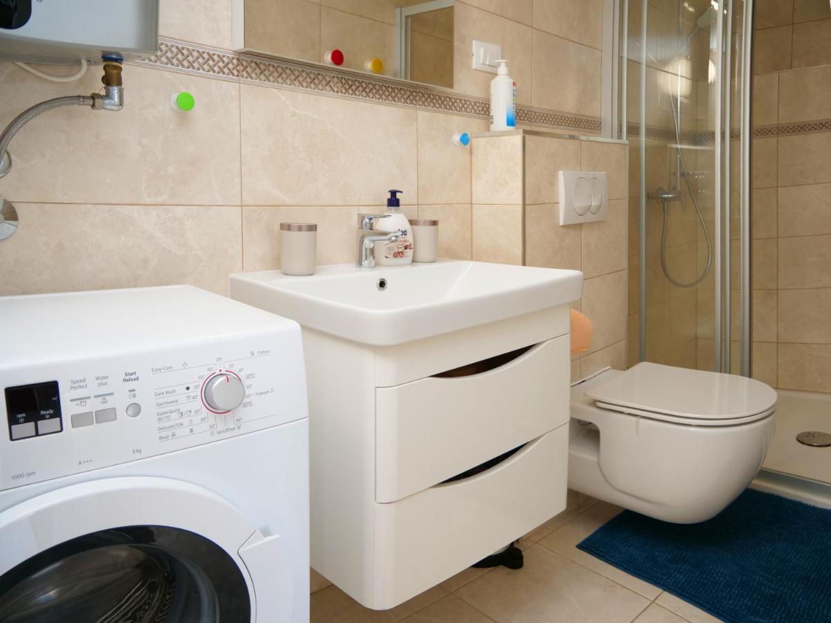 Apartmani Smilja Primošten المظهر الخارجي الصورة